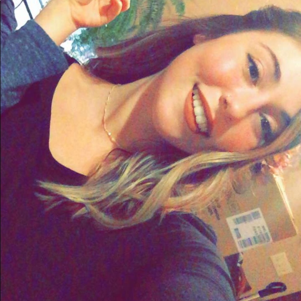 Meet your Posher, Amy